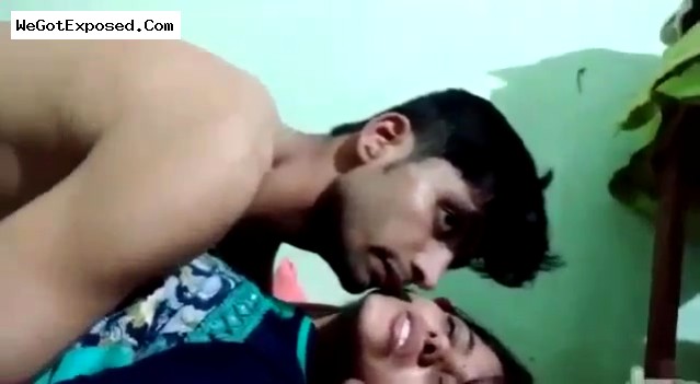 Horny Desi Teen 18+ Girl Painful Sex MMS