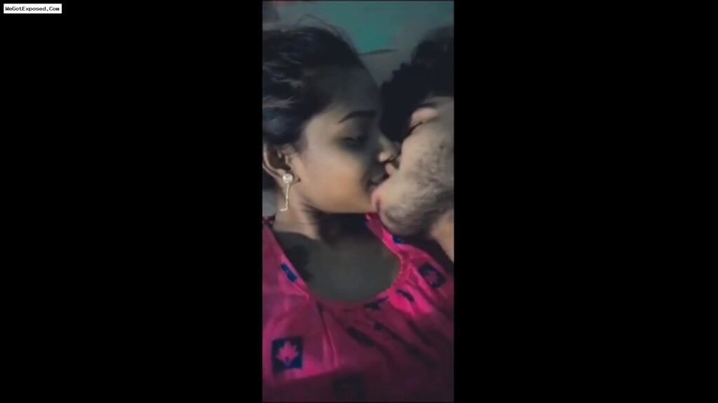 Desi Young Lover Fucking Desi MMS