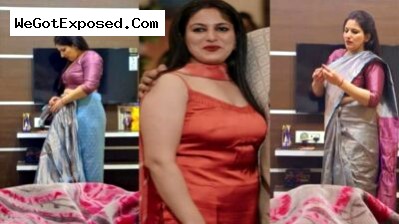 Famous Rich Family Milf Hairy Pussy fucked By EX Lover, Leaked MMS