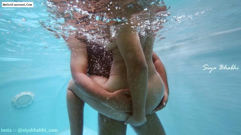 Indian Bhabhi Sex in Pool with a Stranger Hindi – Vicky Siya